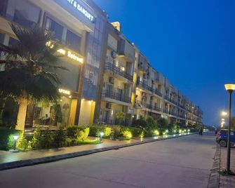 Nandan Retreat - Vrindavan - Будівля