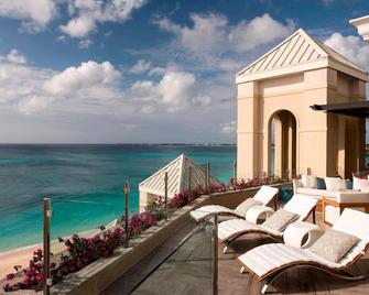 The Ritz-Carlton Grand Cayman - George Town - Balcon