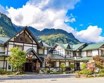 Resort Inn Chirorian - Takayama - Edificio