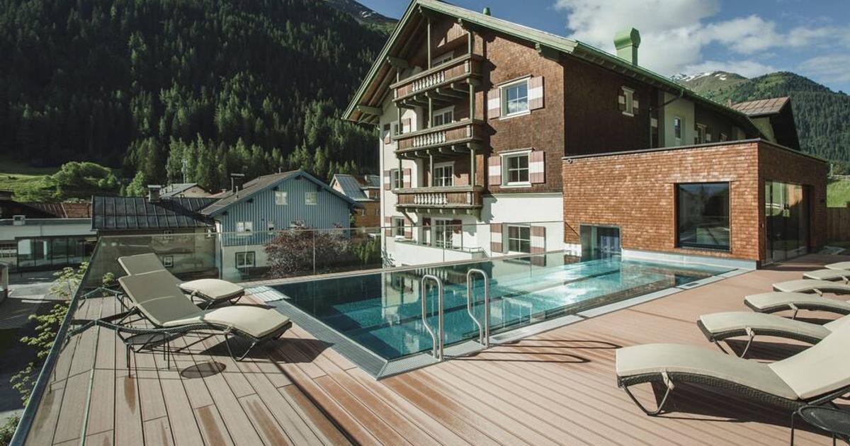 Schwarzer Adler £79. Sankt Anton am Arlberg Hotel Deals & Reviews - KAYAK