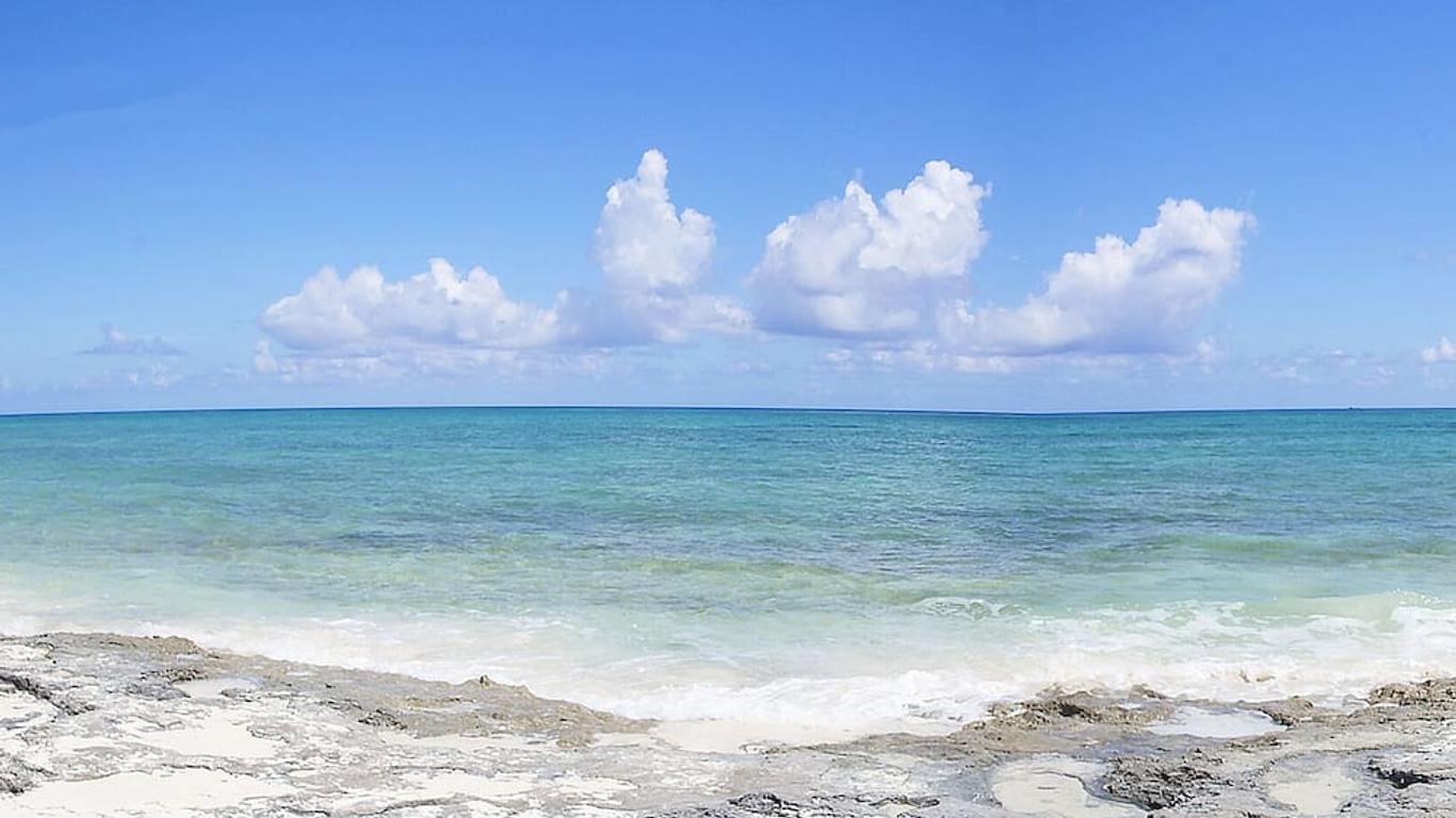 أورانج هيل بيتش إن