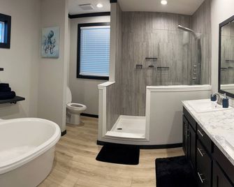 Modern Country Escape - Sealy
