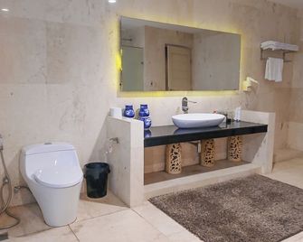 Nam Kemayoran - Yakarta - Baño
