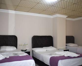 Kümbet Hotel - Istanbul - Bedroom