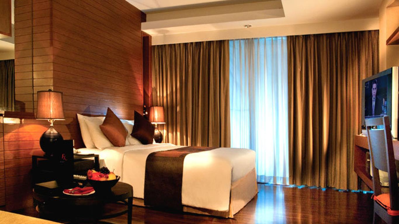 فوراما إكسكلوسيف ساثورن، بانكوك