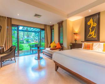 Paradox Resort Phuket - קארון - חדר שינה