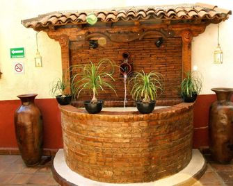 Hotel Del Callejón Morelia - Morelia