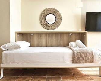 Apartamentos Las Ciencias C - Valencia - Habitación
