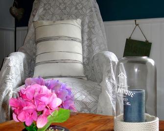 Bed and breakfast on the sea air - Plonévez-Porzay - Équipements de la chambre