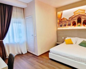 The Sun Hotel Boutique Napoli - Naples - Bedroom