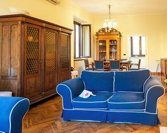 Relax on the Sea - Pizzo - Wohnzimmer