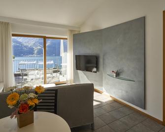 Parco San Marco Lifestyle Beach Resort - Porlezza - Bedroom