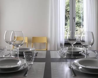 Italianway - Giuseppe Pastine 17/D - Santa Margherita Ligure - Dining room