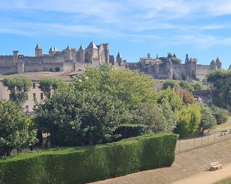 Hôtel L'Etoile Aéroport - A61 - Carcassonne - Vista esterna