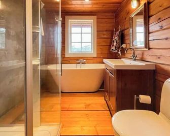 Unique Log Cabin With Sea View In Trosa - Västerljung