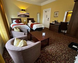 Great Malvern Hotel - Malvern - Yatak Odası