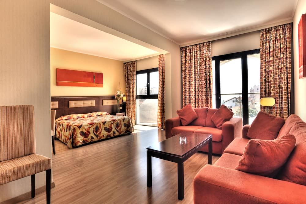 Livadhiotis City Hotel - Larnaca - Sala de estar