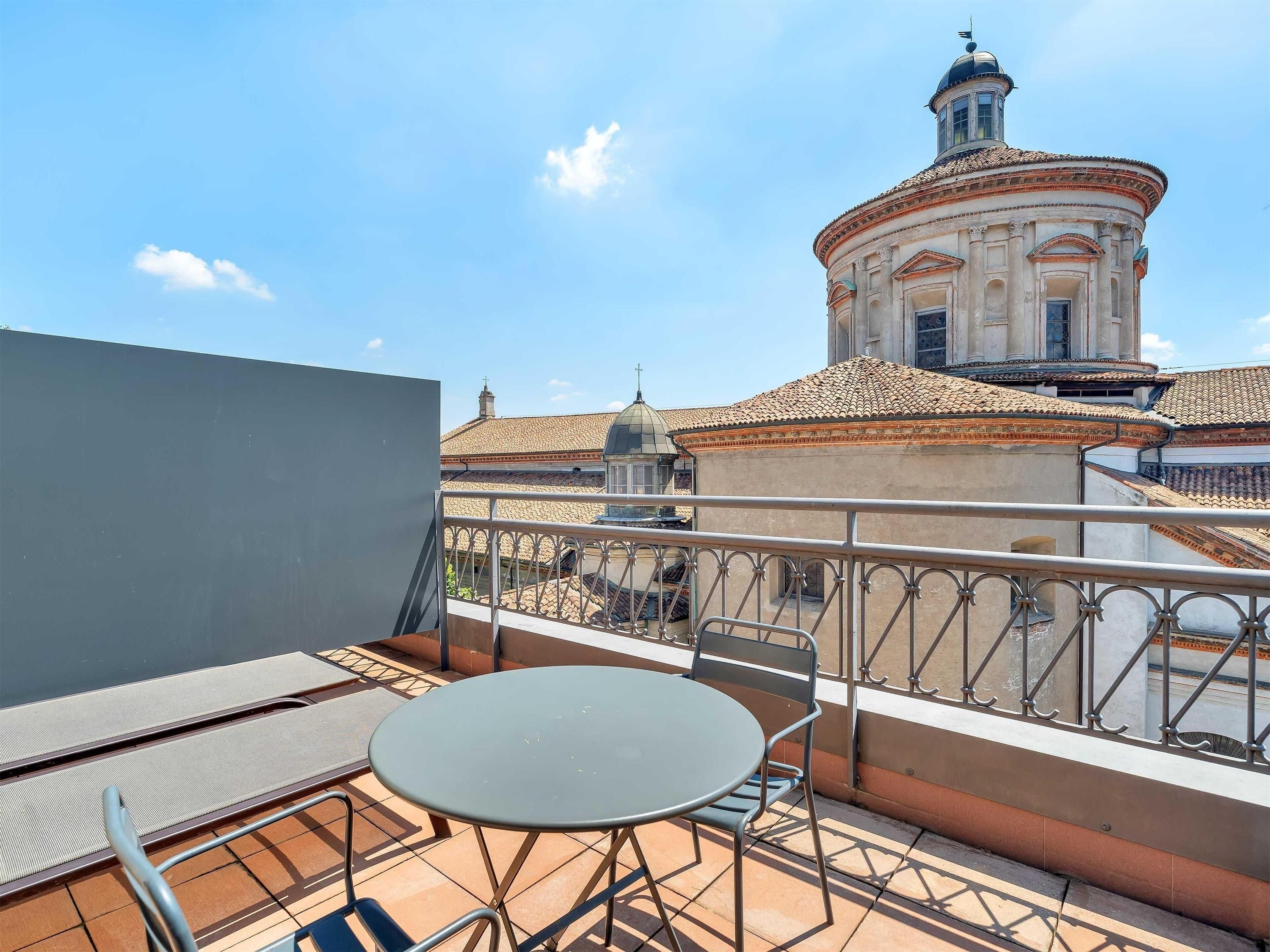 فندق بي&بي ميلانو سانت أمبروجيو