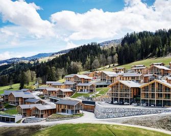 Luxury Chalet in Ennsling Near Schladming With Private Spa - Haus Im Ennstal - Bâtiment