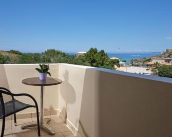 Plaka Beach Resort - Vasilikos - Balcón