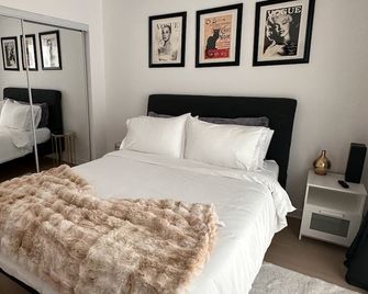 Charming 1-Br Apartment In Koreatown La W/ Free Parking, Fitness Room, Wifi - Commerce - Bedroom