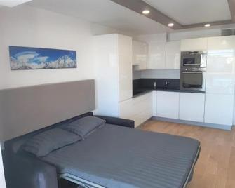 Studio Villa Emilie - Cagnes-sur-Mer - Bedroom