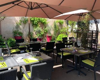 Hôtel Restaurant Au Boeuf - Blaesheim - Restaurante