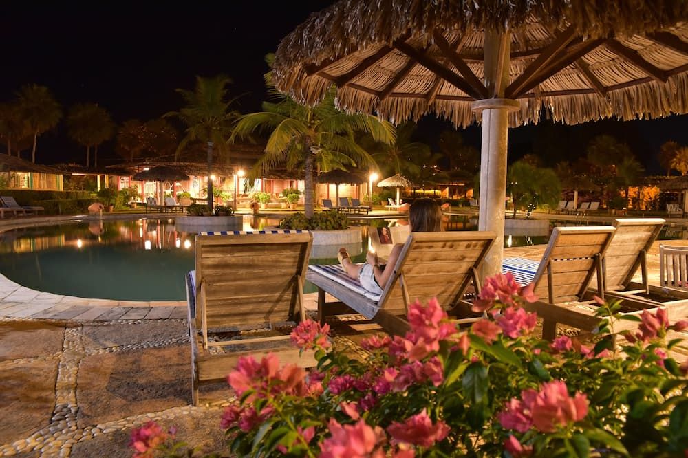 Porto Preguiças Resort - בריירינאס - פטיו