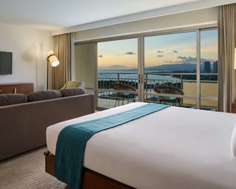 Ilikai Hotel & Luxury Suites - הונולולו - חדר שינה