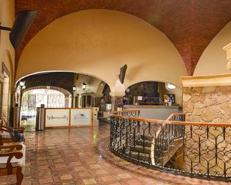 Hotel Coral Cuernavaca Resort & Spa - Temixco - Lobby