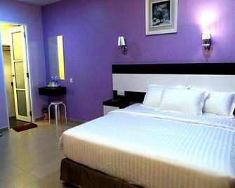 Hotel Star Moon - Malacca - Bedroom