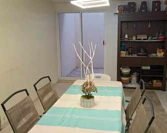 Luxos Casa Residencial Privada - Apizaco - Eetruimte