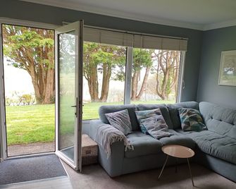 238 Norton Park, Dartmouth 2 bed holiday home with free parking - Dartmouth - Salon