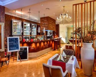 Stadt Hotel Iserlohn - Iserlohn - Bar