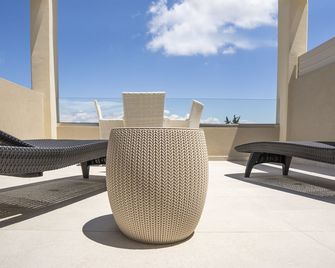 Art Hotel Debono - Gouvia