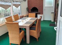 Bungalow - Rostock - Dining room