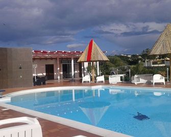 Apollonion Country House - Siracusa - Pool
