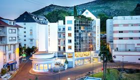 Hotel Acadia - Lourdes - Building