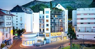 Hotel Acadia - Lourdes - Toà nhà
