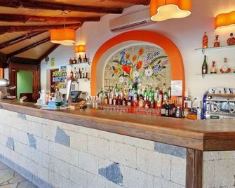 Muthu Royal Park Albatros - San Miguel De Abona - Bar