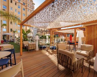 이비스 니스 상트르 가르 - 니스 - 레스토랑