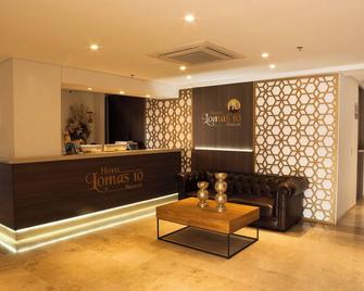 Hotel Lomas 10 - Medellín - Front desk