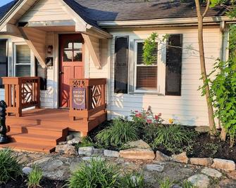 Ky Bourbon Trail Fun! Double Shot On Main 2 Bed/2 Bath - Lawrenceburg - Building