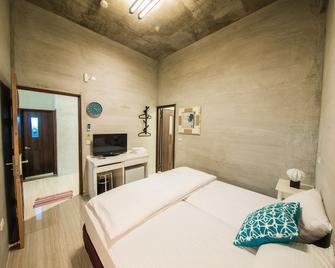 Capybara Hostel - Magong City - Bedroom
