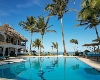 Nest Style Beach Hotel Zanzibar - Madete - Piscina