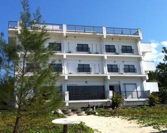 Seaside Hotel Royal Blue Moon - Taketomi - Gebouw