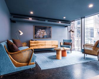 4لي ف يست فرانكفورت - فرانكفورت ام ماين - ردهة