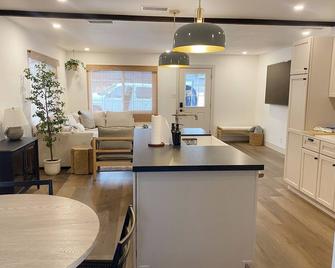 Beautiful, Remodeled Home With Easy Access To Lake And River - Pet Friendly - Kernville