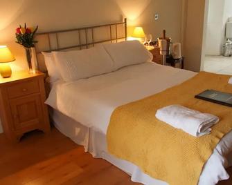 Kidron House Hotel - Irvine - Camera da letto