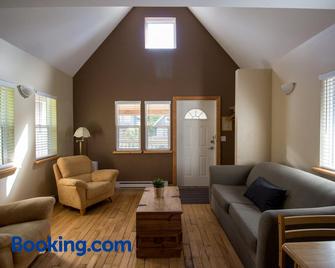 Reef Point Cottages - Ucluelet - Sala de estar